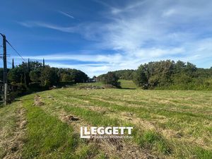 Terrain NaN pièce(s)  PUY-L'ÉVÊQUE