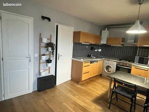 Charmant appartement à 30 mètres de Paris