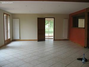 Maison ou local commercial salleboeuf