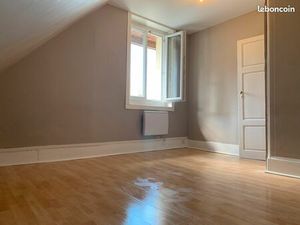 Loue appartement proche gare Viotte et commerce