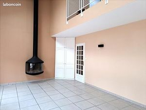 Triplex 4 pièces 121 m²