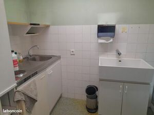 Location ancien cabinet medical