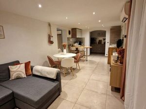 Bas de maison 3P avec exterieur