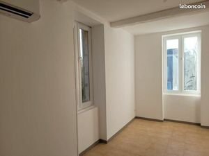 T2 de 40 5 m² – Cœur de Village – St Geniès de Malgoirès