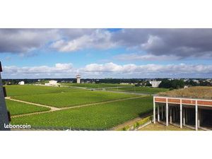 Talence T2 dans une résidence de standing avec parking