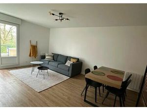 Location appartement 2 pièces 47 m² à Rueil-Malmaison (92500)