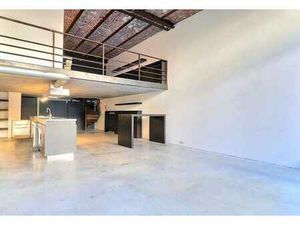 Centre historique - Loft rénové 2ch + terrasse