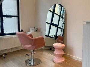 Super espace de coiffure disponible 3j/semaine