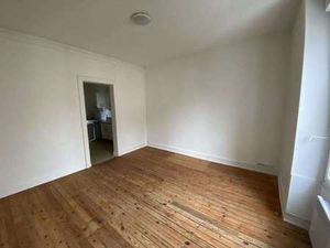 Location Appartement 2 pièces à Nantes Saint-Pasquier (44000) : à louer 2 pièces / 47m² Na