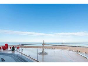 Ruim appartement met magnifiek zicht op zee en de vaargeul