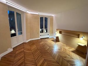 TRES BEAU 3 PIECES entièrement refait à neuf