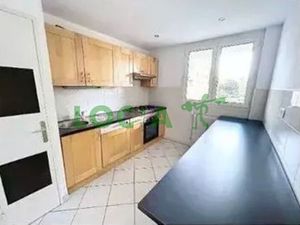 Location appartement 4 pièces 74 m² à Quetigny (21800)