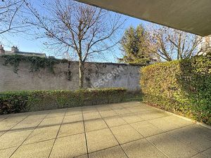 Appartement T3 - Centre-ville de Tours - Calme  terrasse Ouest et parking à deux pas des H