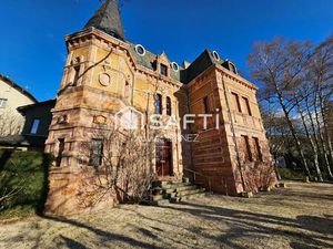 Château 278 m² Saint-Alban-sur-Limagnole (Lozère)