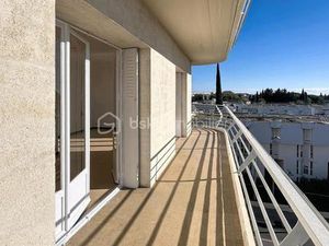 APPARTEMENT PROCHE CENTRE VILLE  PARKING  RESIDENCE SECURISEE