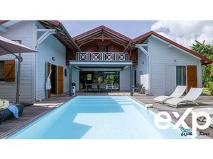 Maison de Rêve avec Piscine à Bouillante  Guadeloupe