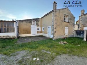 Vente Maison à Coulonges-sur-l'Autize (79160) : à vendre / 95m² Coulonges-sur-l'Autize