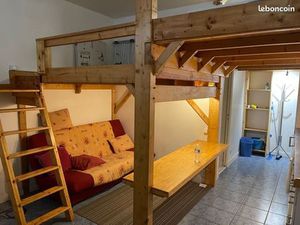 Grand studio mezzanine Epinettes