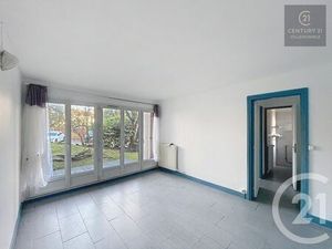Appartement F2 à vendre - 2 pièces - 44 m2 - Villemomble - 93 - ILE-DE-FRANCE