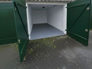 Garage à louer
