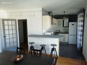 Appartement meublé pour étudiant T3 . 65m2