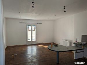 Loue appartement 50.68 m2
