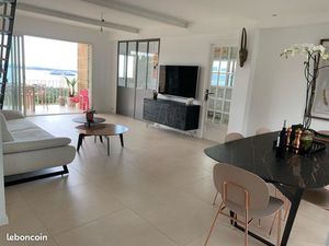 Appartement 5 pièces triples expositions mer