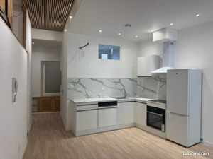 Loue bel appartement meublé