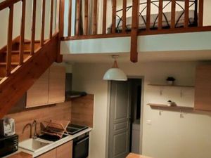 Studio meublé en duplex St Yrieix Venat refait à neuf