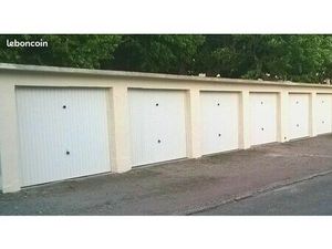 Garage à louer