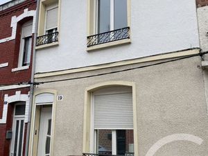 Maison à louer - 5 pièces - 89 m2 - St Quentin - 02 - PICARDIE
