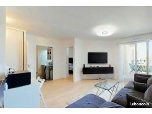 F2 lumineux à louer dans immeuble neuf à Bougival