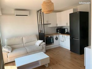 Studio meublé avec parking