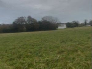 Grand terrain à louer