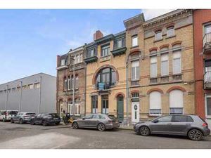 Grande maison 4 chambres au centre de Tournai