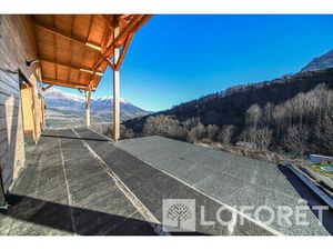 ** MAISON TYPE 5 - PONTIS - 220 m2