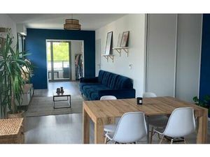 Location appartement  m² T-2 à Massy  1 372 €