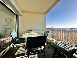 Palavas appartement 40m2 face à la mer avec terrasse et park