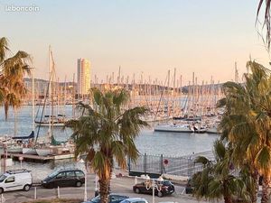 Studio vue port de Toulon