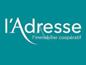 PLACE DE STATIONNEMENT POITIERS