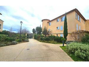 Location appartement  46.84 m² T-2 à Allauch  873 €