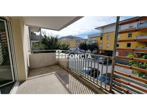 À découvrir sans tarder – T2 avec balcon et 2 places de parking dont une en s-sol