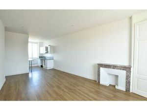 Location appartement  44.61 m² T-2 à Pierre-Bénite  703 €