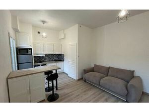 Location appartement  21.72 m² T-2 à Toulon  500 €