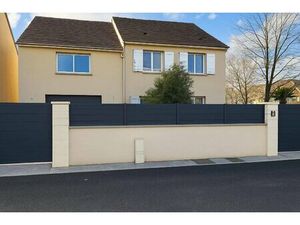 Maison indépendante récente (2017) – 140 m² habitables sur environ 400 m² de terrain