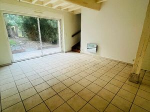 Location maison 2 pièces  57.00m²  Orléans