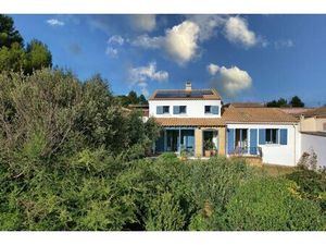 Villa au calme à 5 minutes d'Uzès!