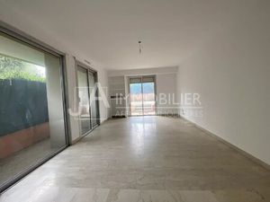 NICE OUEST/ FABRON 2 PIECES/GARAGE