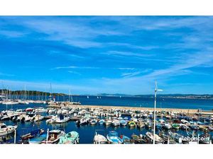 Première ligne  magnifique vue panoramique  au calme