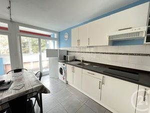 Appartement F2 à louer - 2 pièces - 48 m2 - Marseille - 13015 - PROVENCE-ALPES-COTE-D-AZUR